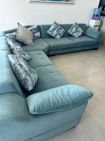 Extra Large L-Shape Sofa – 330 x 300 cm – Excellent Condition