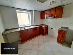 Sea View LAVISH 2BHK Available NEAT CLEAN WITH GYM