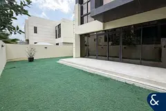 3 Bed TH-L | Furnished | Vacant | Single Row