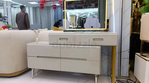 Elegant Cream dressing with three colors led and Mirror