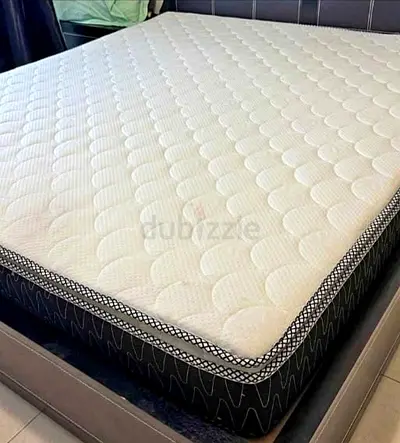 180x200cm with memory foam mattress.  Same day delivery available