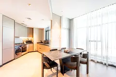 Burj Khalifa and Canal View | High Floor | Modern