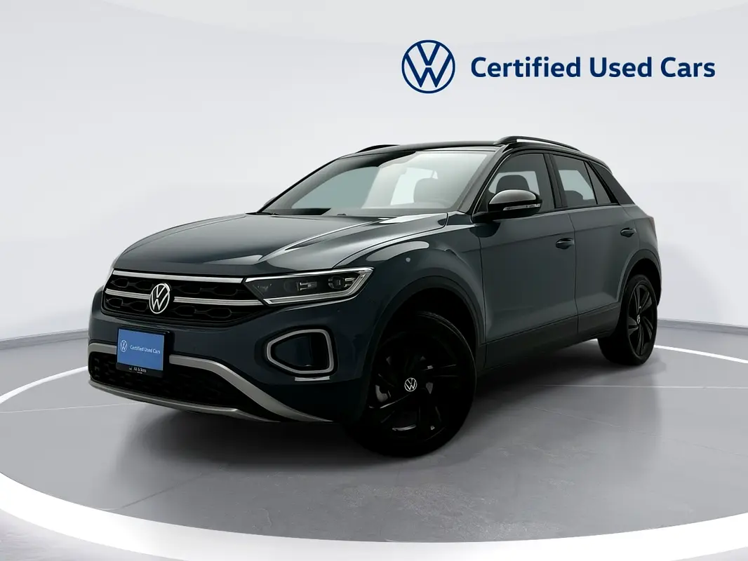 Volkswagen T-Roc 2024 — photo 1 of 20
