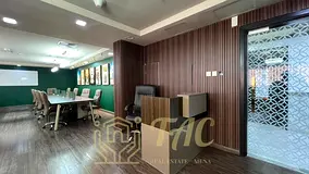 FURNISHED l PANORAMIC VIEW l CHILLER FREE l BRIGHT