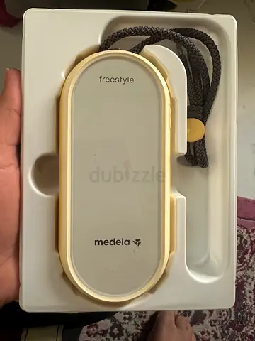 Medela Freestyle Breast Pump - Excellent Condition
