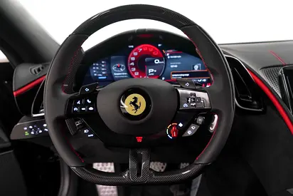 2025 Ferrari ROMA — фото 9