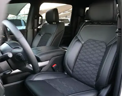 2021 RAM 1500 photo 7