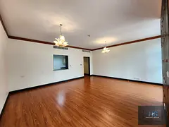 SPACIOUS- CHILLER FREE-CLOSE TO METRO
