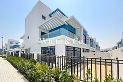 Corner Unit | Near Central Hub | Motivated