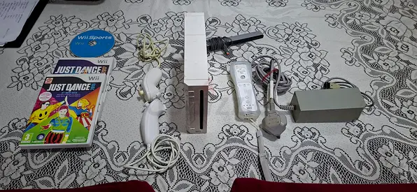 Nintendo Wii Console with Just Dance and wii sport Games