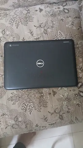 Dell Laptop chrome book 3180 screen for sell.  80_90 aed