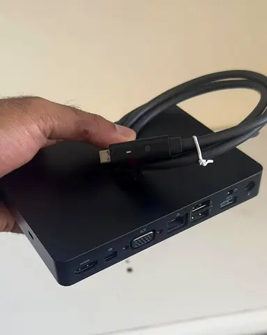 Dell WD15 USB-C Dock | Triple Display Support | Power Delivery