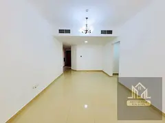 2Bhk !! With Parking!! 2Wasroom!! Close To Park Only Family