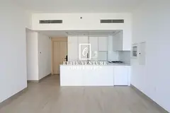 SPACIOUS | HUGE LAYOUT | PARK VIEW