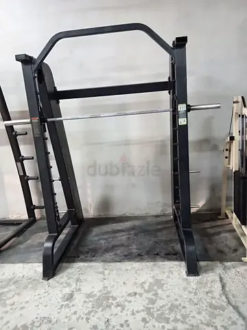 DHZ smith - AED 4500