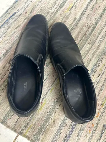 Mens shoes