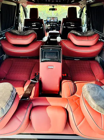 2025 Toyota HIACE 照片 10