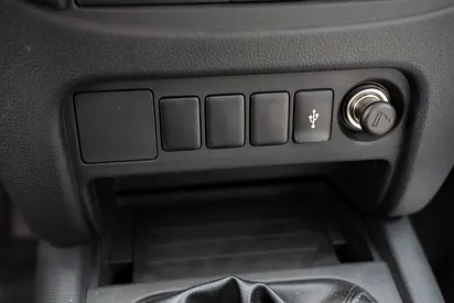 Mitsubishi L200 2023