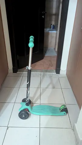 Kids Fun Green Scooter for Sale