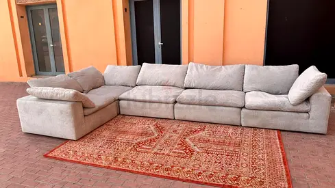 Modular Living room pan Emirates pianca feather 🪶 filled Sofa