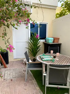 Room to rent from 1 May (pay monthly in advance)