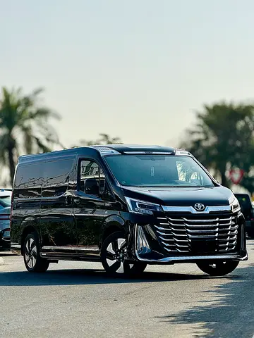 TOYOTA HIACE VIP 2025 AT GCC NEW CAR 0KM