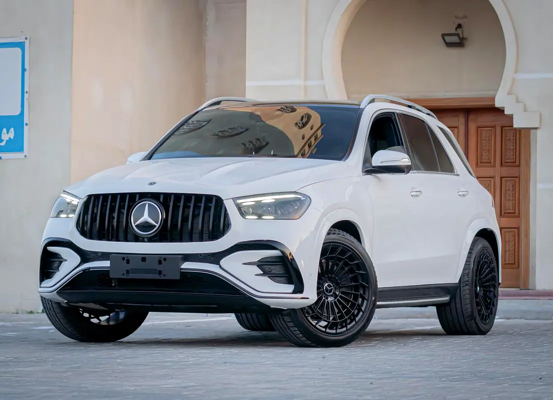 Mercedes-Benz GLE-Class 2024 — photo 1 of 20