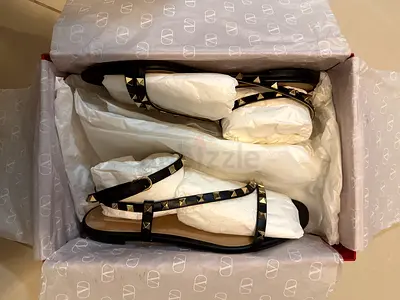 Valentino Sandals Black Leather - 40