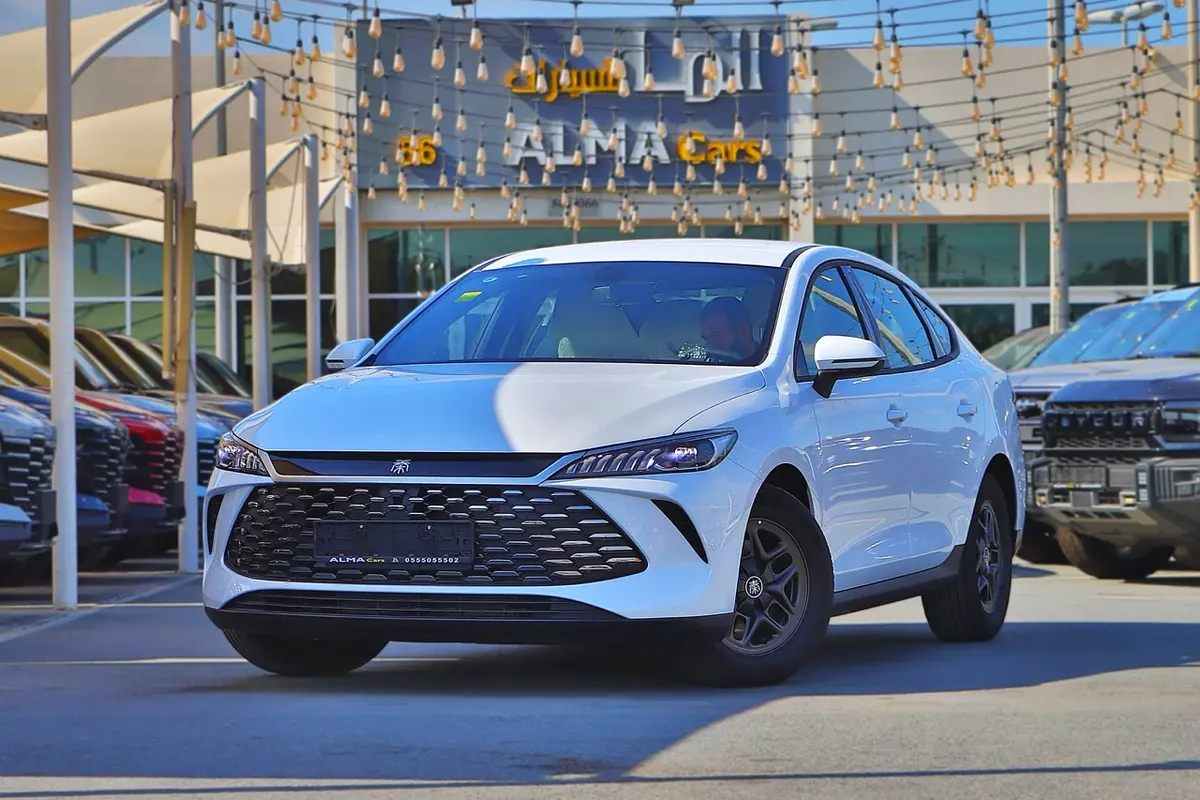 BYD Qin Plus 2025 — photo 1 of 20