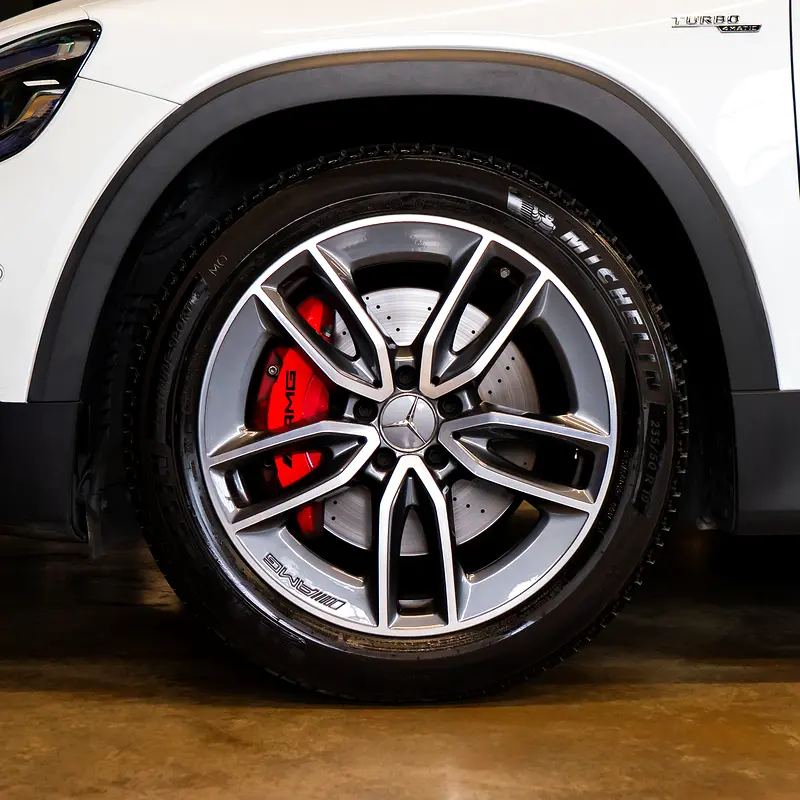 Mercedes-Benz GLB-Class 2023