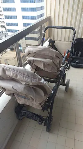 ابوظبي . النادي السياحي