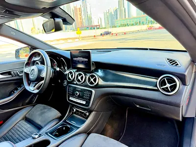 صورة 14 لـ 2017 Mercedes-BENZ CLA