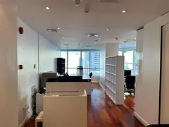 For lovers of high taste and luxury offices: a fully furnished office with a deluxe and elegant desi