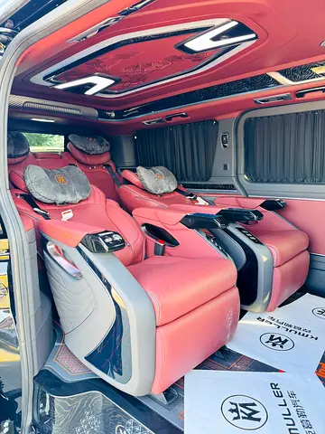 2025 Toyota HIACE 照片 4