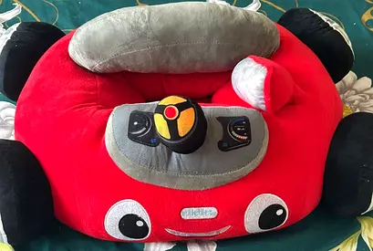 Cute Plush Car-Shaped Baby Seat