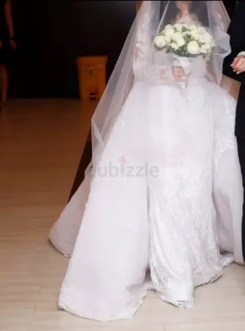 Elegant Long Sleeve Wedding Dress with removable upper skirt