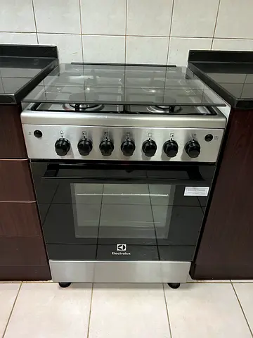 Electrolux 60x60cm Freestanding Cooker Full Gas Cooking Range With 4 Burners Automatic Ignition