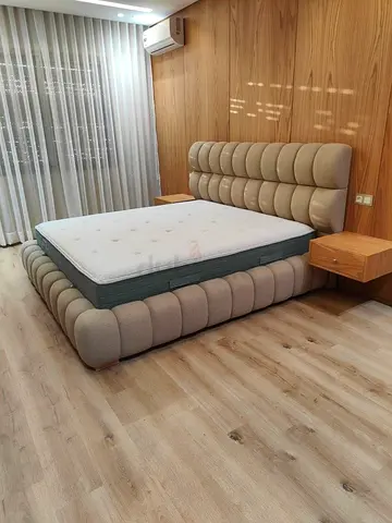 Elegant Modern Bed
