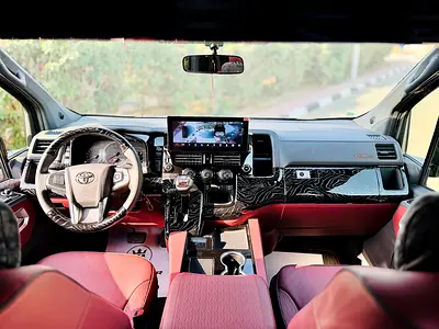 2025 Toyota HIACE 照片 18