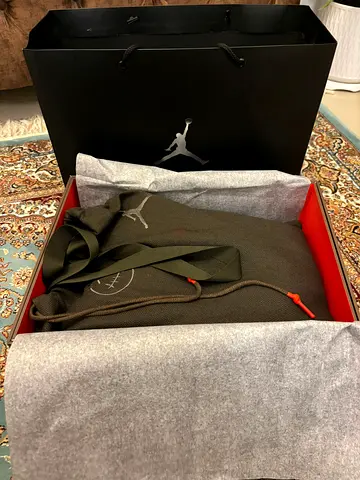 AIR JORDAN TRAVIS SCOTT SAIL JUMPMAN