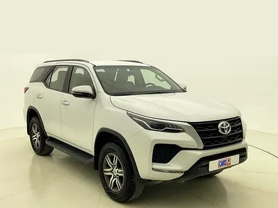 AED 1,406/m | 0 DP | Free 3 Months Warranty | Service History | 30 Day Return | TOYOTA FORTUNER 2024