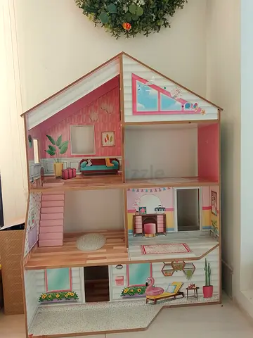 Doll house