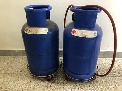 ADNOC GAS CYLINDER – 15.4 KG (all in 440 AED)