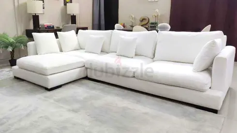 Looks great Condition Camerich Italian L Shape
