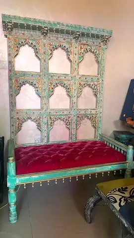 Royal Daybed with backdrop