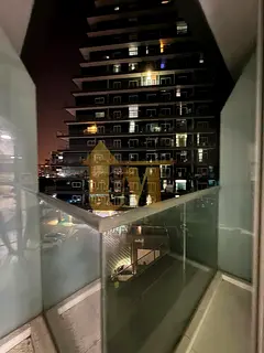 Luxury Studio in Arabian Gate: Ideal Urban