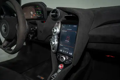 صورة 11 لـ 2022 Mclaren 765LT