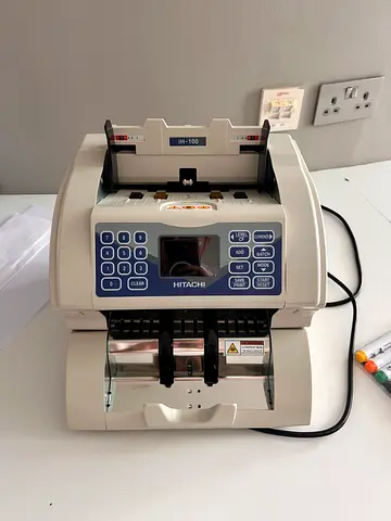 Hitachi IH-100 Currency Counting Machine