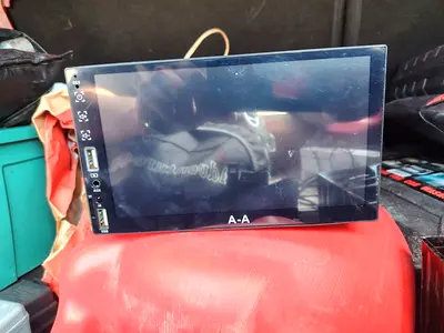 Full set. ……..A-A 7 Inch Display Screen for Car or Other Applications