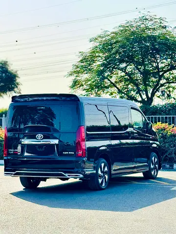 2025 Toyota HIACE 照片 19